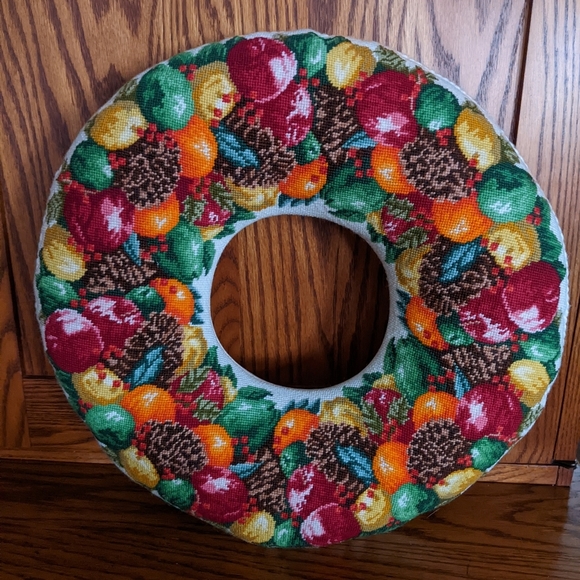 No branding Other - Needlepoint Wreath Fruit